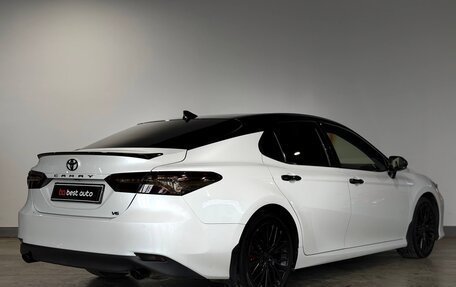 Toyota Camry, 2018 год, 2 800 000 рублей, 6 фотография