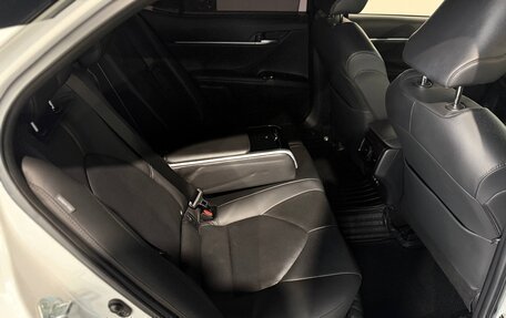 Toyota Camry, 2018 год, 2 800 000 рублей, 33 фотография