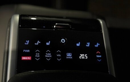 Toyota Camry, 2018 год, 2 800 000 рублей, 32 фотография