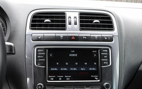 Volkswagen Polo VI (EU Market), 2019 год, 1 450 000 рублей, 13 фотография