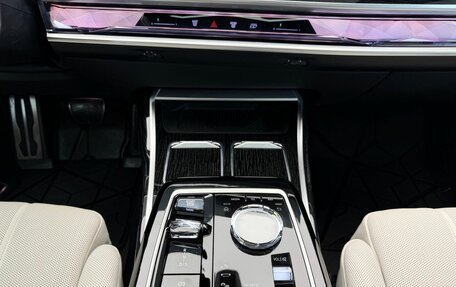 BMW 7 серия, 2023 год, 15 300 000 рублей, 18 фотография