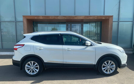 Nissan Qashqai, 2015 год, 1 590 000 рублей, 4 фотография