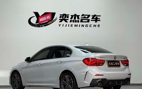 BMW 1 серия, 2022 год, 1 715 000 рублей, 4 фотография