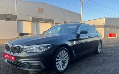BMW 5 серия, 2019 год, 2 800 000 рублей, 1 фотография
