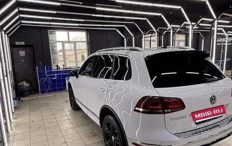 Volkswagen Touareg III, 2017 год, 3 830 000 рублей, 4 фотография