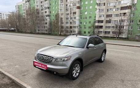 Infiniti FX I, 2003 год, 800 000 рублей, 13 фотография