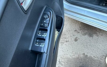 KIA Rio IV, 2019 год, 900 000 рублей, 2 фотография