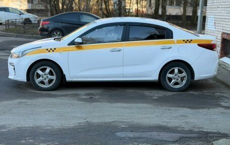 KIA Rio IV, 2019 год, 900 000 рублей, 11 фотография