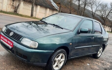 Volkswagen Polo III рестайлинг, 1998 год, 125 000 рублей, 7 фотография