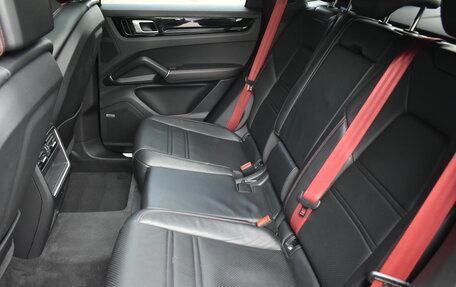 Porsche Cayenne III, 2021 год, 10 990 000 рублей, 18 фотография