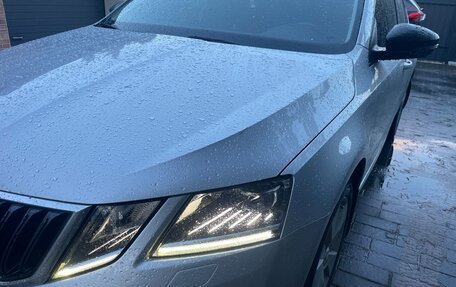 Skoda Octavia, 2018 год, 2 300 000 рублей, 2 фотография