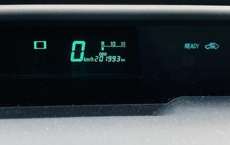 Toyota Prius, 2008 год, 605 000 рублей, 12 фотография