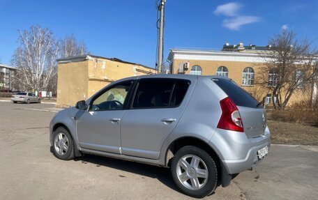 Renault Sandero I, 2012 год, 595 000 рублей, 6 фотография