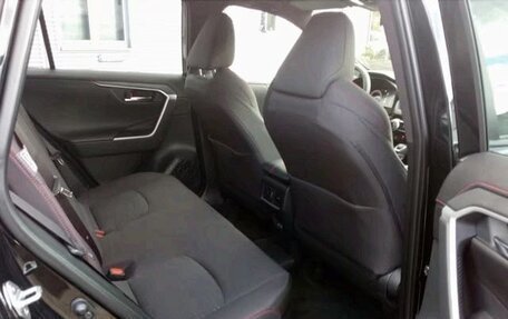 Toyota RAV4, 2025 год, 4 200 000 рублей, 8 фотография