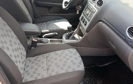 Ford Focus II рестайлинг, 2005 год, 379 000 рублей, 11 фотография