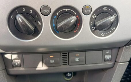 Ford Focus II рестайлинг, 2005 год, 379 000 рублей, 13 фотография