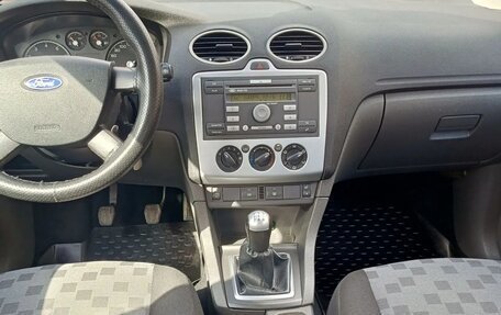 Ford Focus II рестайлинг, 2005 год, 379 000 рублей, 10 фотография