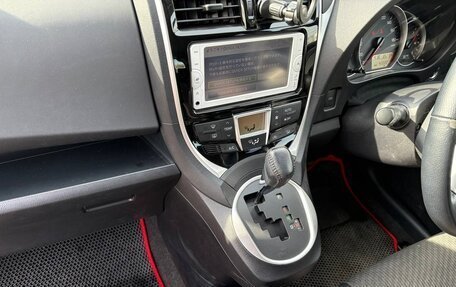 Toyota Ractis II, 2014 год, 950 000 рублей, 17 фотография