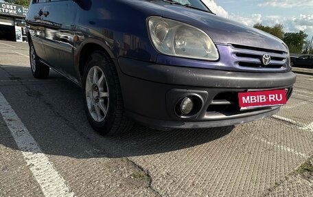 Toyota Raum I, 1998 год, 200 000 рублей, 1 фотография