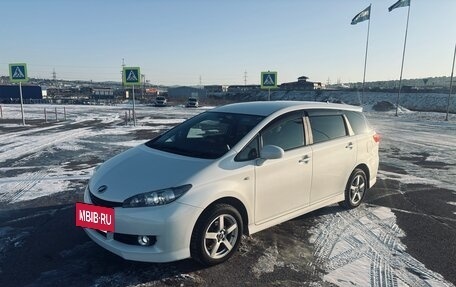 Toyota Wish II, 2011 год, 1 350 000 рублей, 2 фотография
