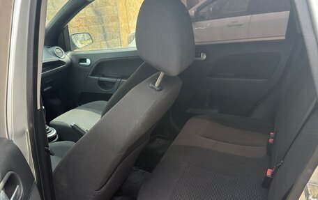 Ford Fiesta, 2006 год, 470 000 рублей, 11 фотография