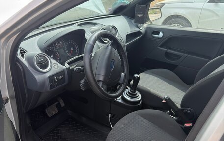 Ford Fiesta, 2006 год, 470 000 рублей, 7 фотография