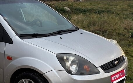 Ford Fiesta, 2006 год, 470 000 рублей, 2 фотография