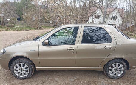Fiat Albea I рестайлинг, 2012 год, 560 000 рублей, 3 фотография