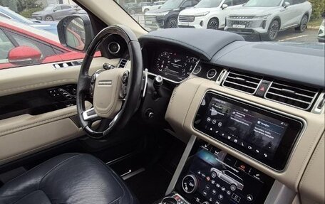 Land Rover Range Rover IV рестайлинг, 2019 год, 8 800 000 рублей, 9 фотография