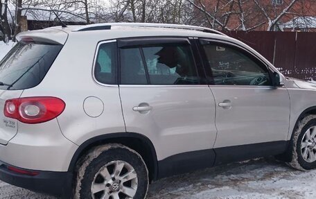 Volkswagen Tiguan I, 2011 год, 980 000 рублей, 5 фотография