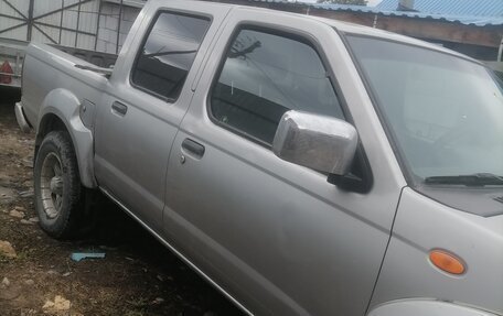 Nissan NP300, 2012 год, 950 000 рублей, 8 фотография