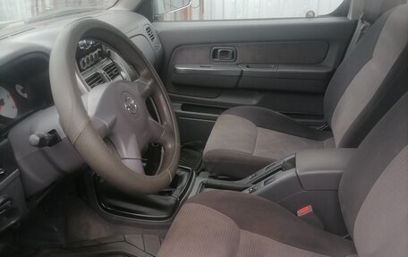 Nissan NP300, 2012 год, 950 000 рублей, 4 фотография