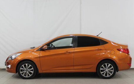 Hyundai Solaris II рестайлинг, 2015 год, 950 000 рублей, 10 фотография