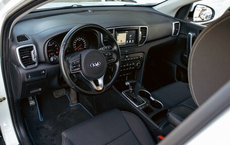 KIA Sportage IV рестайлинг, 2017 год, 1 895 000 рублей, 13 фотография