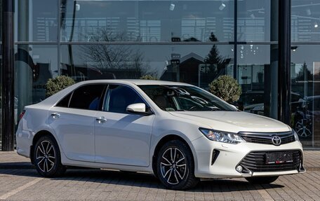 Toyota Camry, 2016 год, 2 195 000 рублей, 3 фотография
