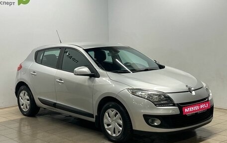 Renault Megane III, 2012 год, 600 000 рублей, 3 фотография