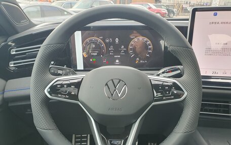 Volkswagen Tiguan, 2026 год, 5 090 000 рублей, 20 фотография