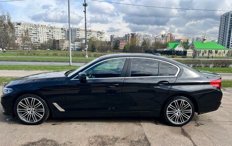 BMW 5 серия, 2019 год, 2 900 000 рублей, 3 фотография