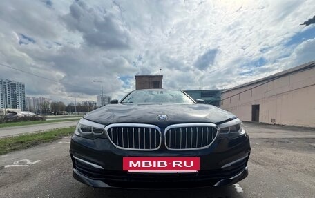 BMW 5 серия, 2019 год, 2 900 000 рублей, 10 фотография