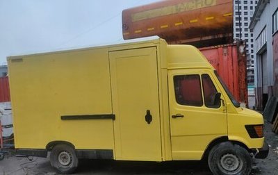 Mercedes-Benz E-Класс, 1995 год, 650 000 рублей, 1 фотография