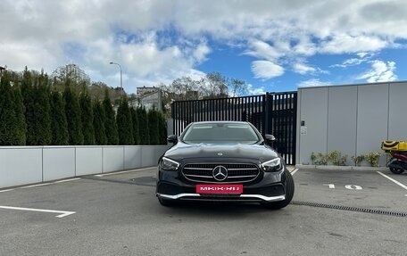 Mercedes-Benz E-Класс, 2021 год, 2 990 000 рублей, 1 фотография