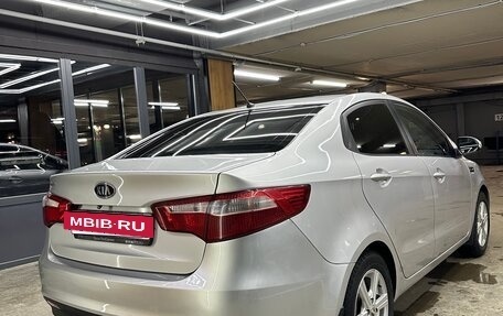 KIA Rio III рестайлинг, 2013 год, 850 000 рублей, 5 фотография