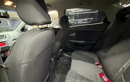 KIA Rio III рестайлинг, 2013 год, 850 000 рублей, 20 фотография