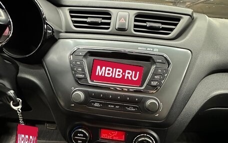 KIA Rio III рестайлинг, 2013 год, 850 000 рублей, 18 фотография