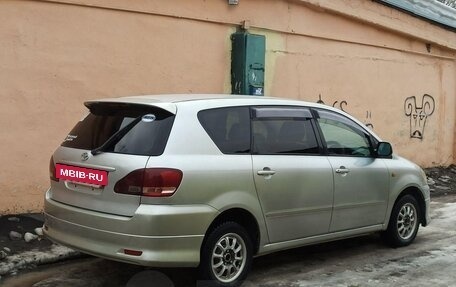 Toyota Ipsum II, 2001 год, 650 000 рублей, 5 фотография