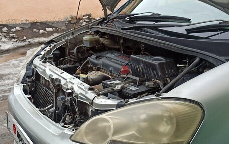 Toyota Ipsum II, 2001 год, 650 000 рублей, 11 фотография