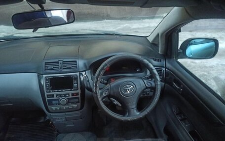 Toyota Ipsum II, 2001 год, 650 000 рублей, 20 фотография