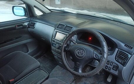 Toyota Ipsum II, 2001 год, 650 000 рублей, 21 фотография