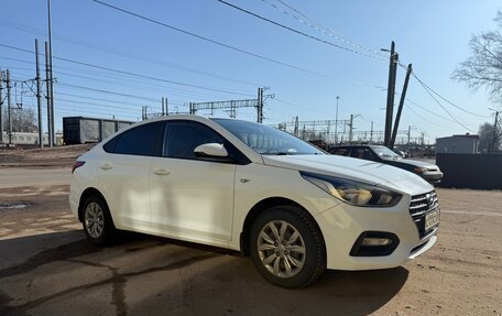 Hyundai Solaris II рестайлинг, 2018 год, 1 380 000 рублей, 3 фотография