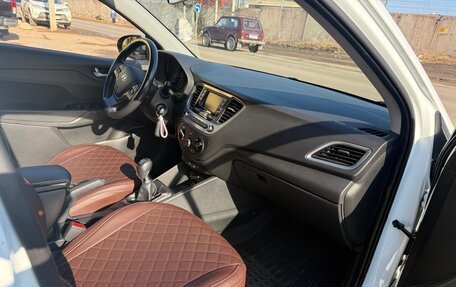 Hyundai Solaris II рестайлинг, 2018 год, 1 380 000 рублей, 6 фотография